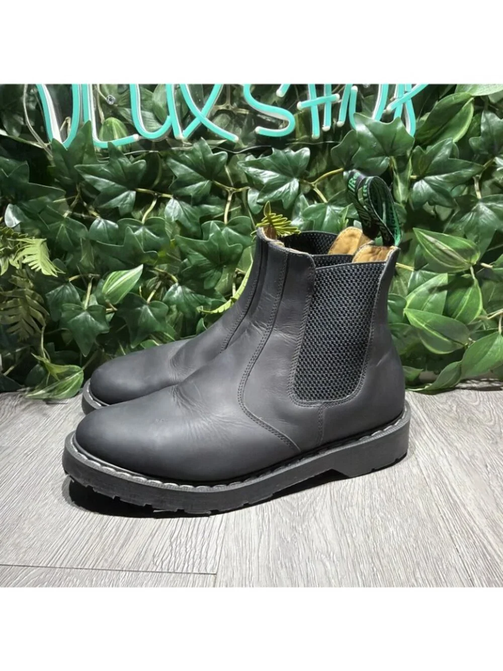 Solovair Dealer Chelsea Boots Mens Sz 8 Black Leather Made in England
